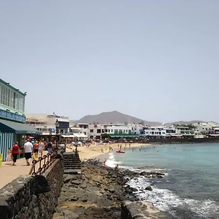 Playa Blanca Sleeps 4 With Air Con And Wifi Βίλα
